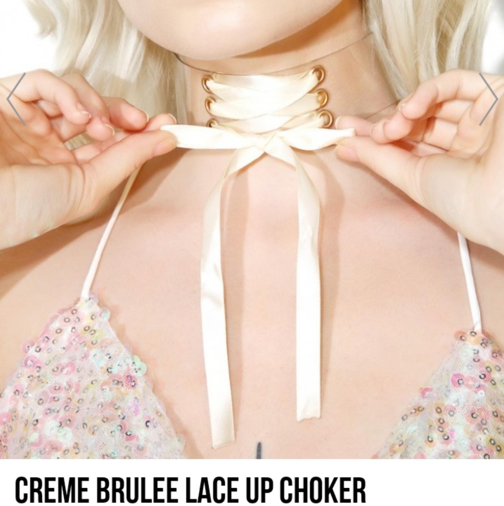 Dolls Kill lace up choker + free gift